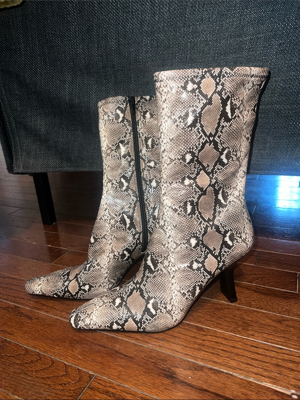 Snake booties - Picture 2 of 7